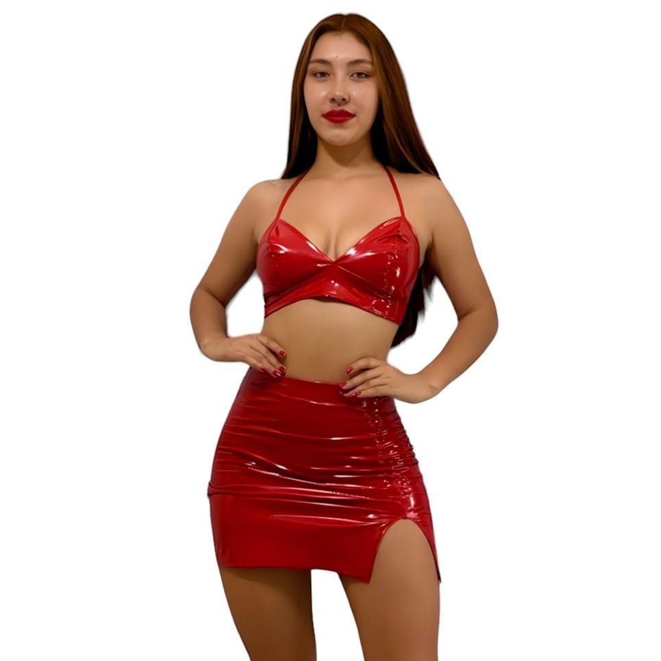 Conjunos Sexy Crop Top y Falda Corta en Charol