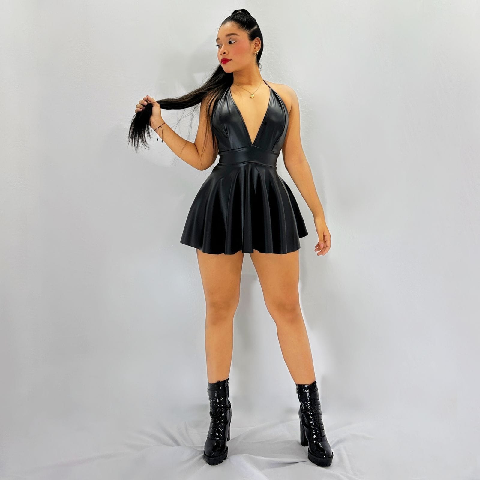 Vestidos Encanto Revelador - Image 2