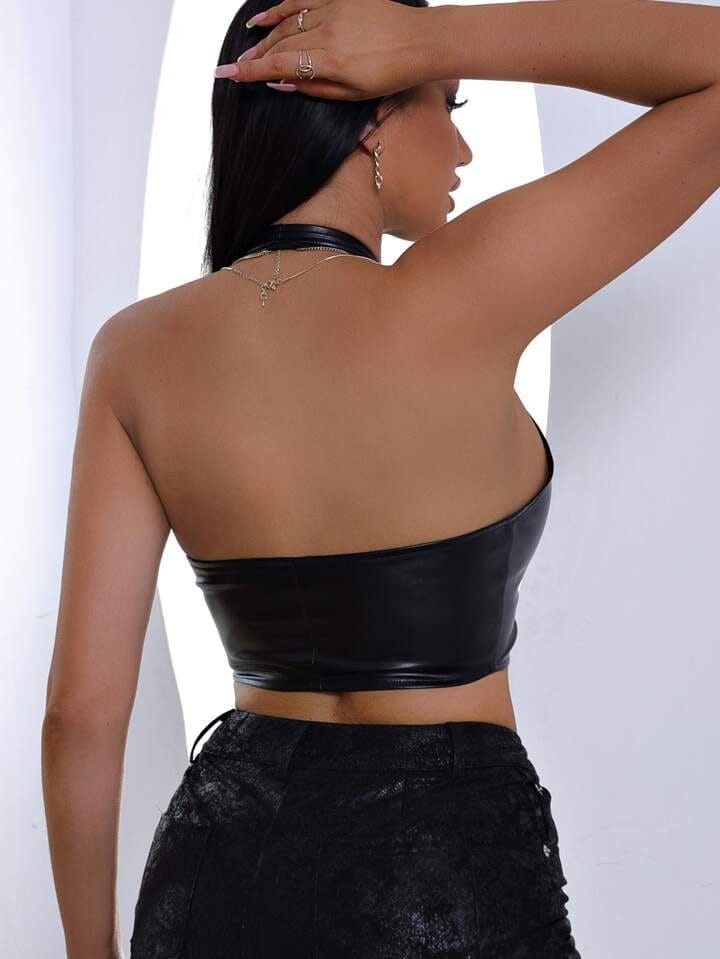 Blusa Corta en Cuerina con Diseño Abierto y Hebilla - Image 3