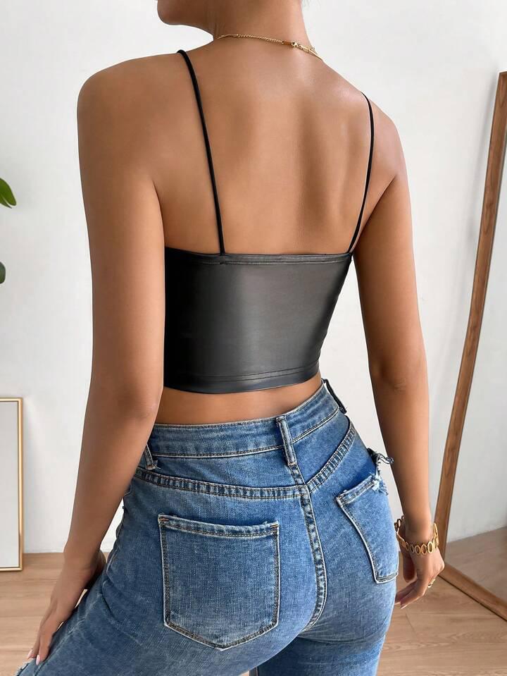 Blusa Corta con Detalle de Encaje Inferior - Image 2